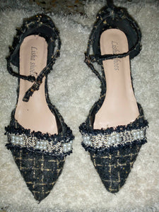 Black and golden fancy shoes | Women shoes | Size 37 | Preloved