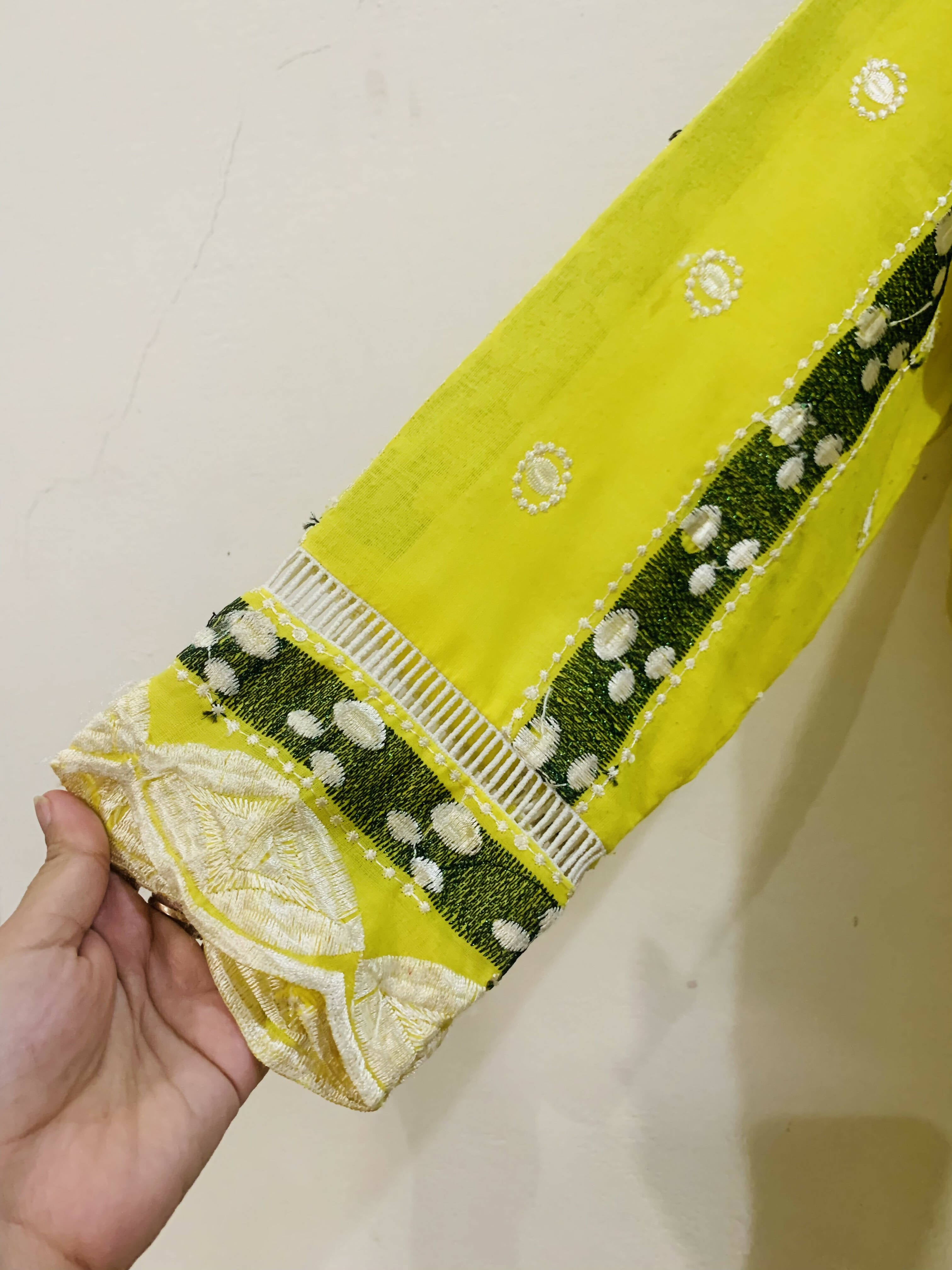 Sana Safinaz | Yellow Frok with golden Tila | Women Branded Kurta | Small \ Preloved