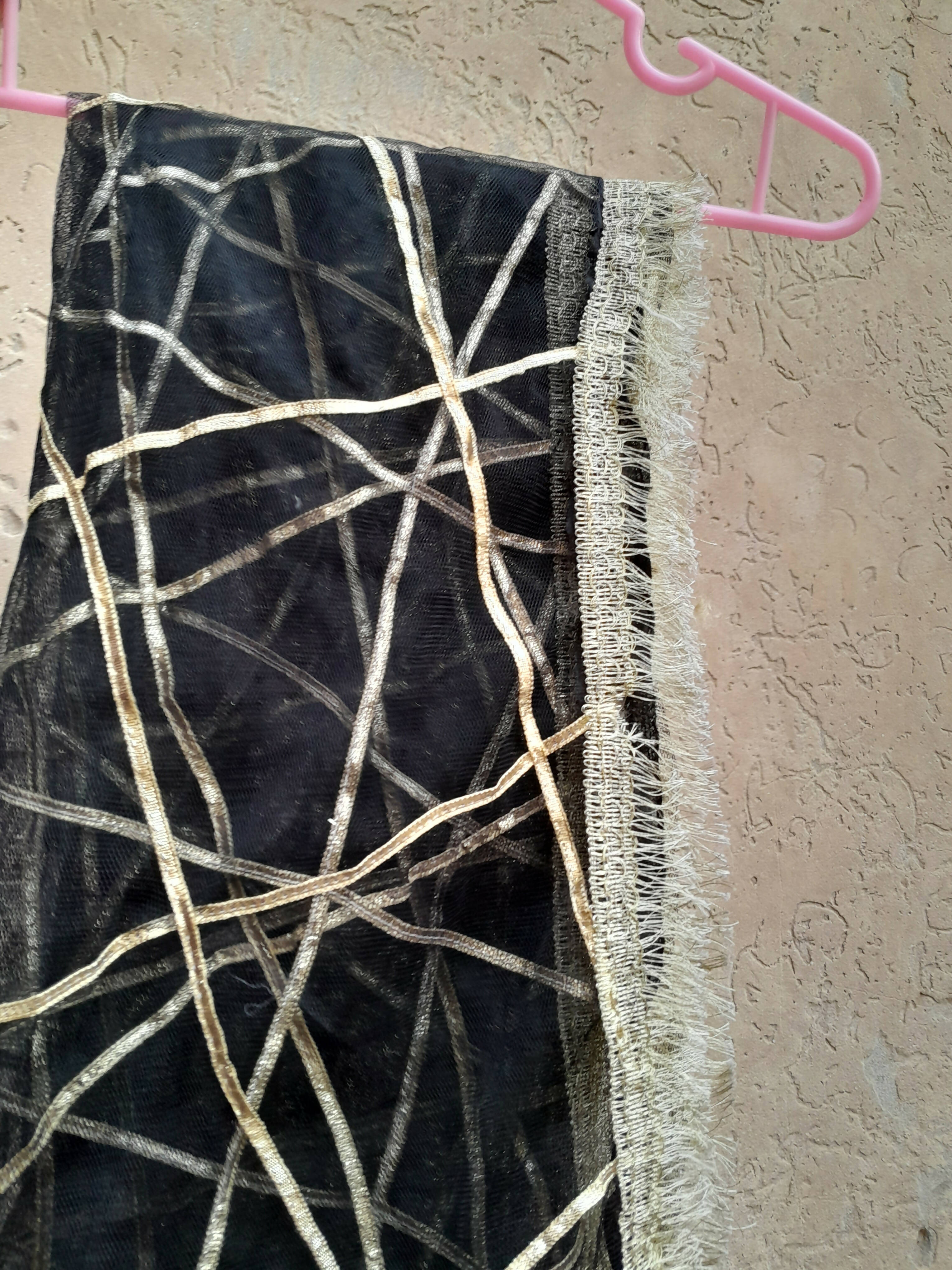 Fancy net dupatta (Size: L ) | Women Accessories | Preloved