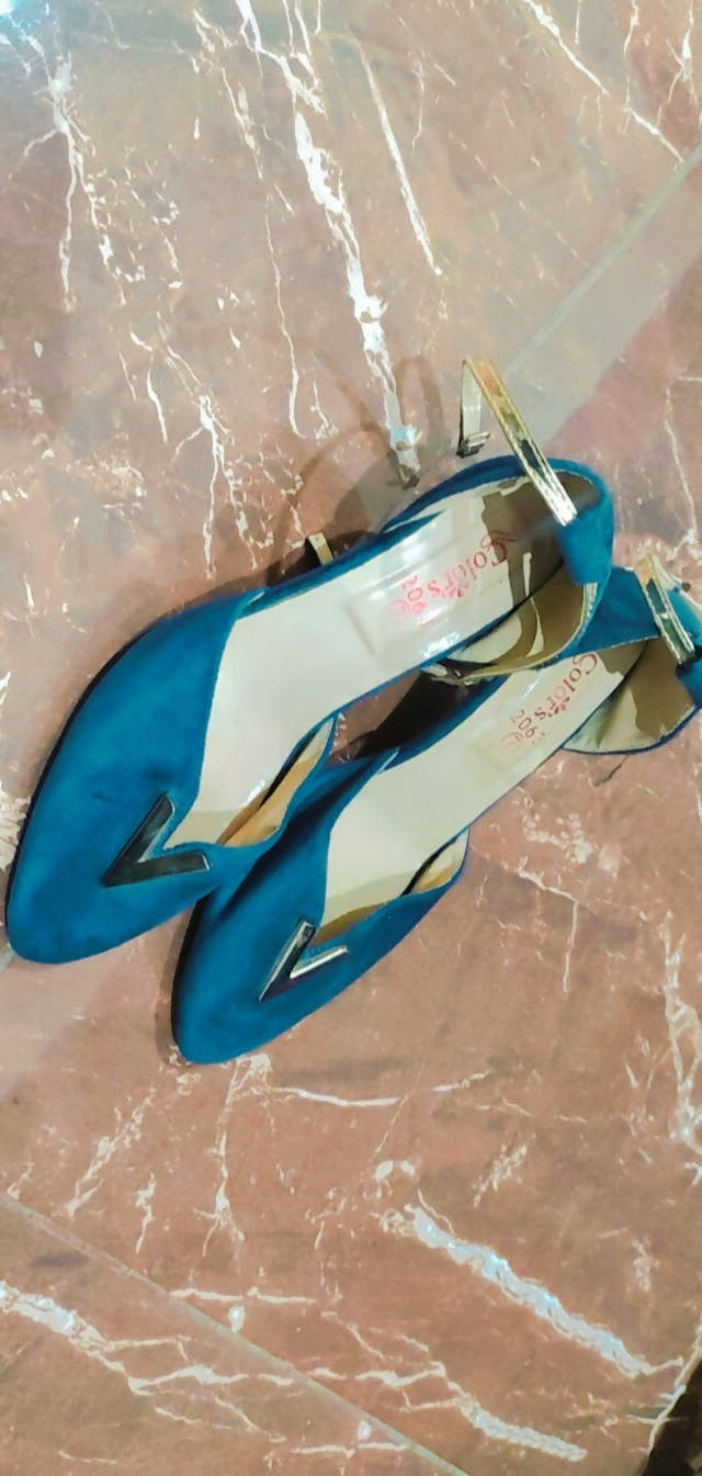Blue Heel Shoes | Women Shoes | Size: 7 | Preloved