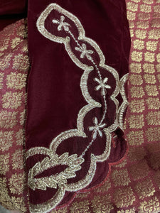 Beautiful Maroon and Jamawar suit | Women Formals |Medium Size | Worn Once