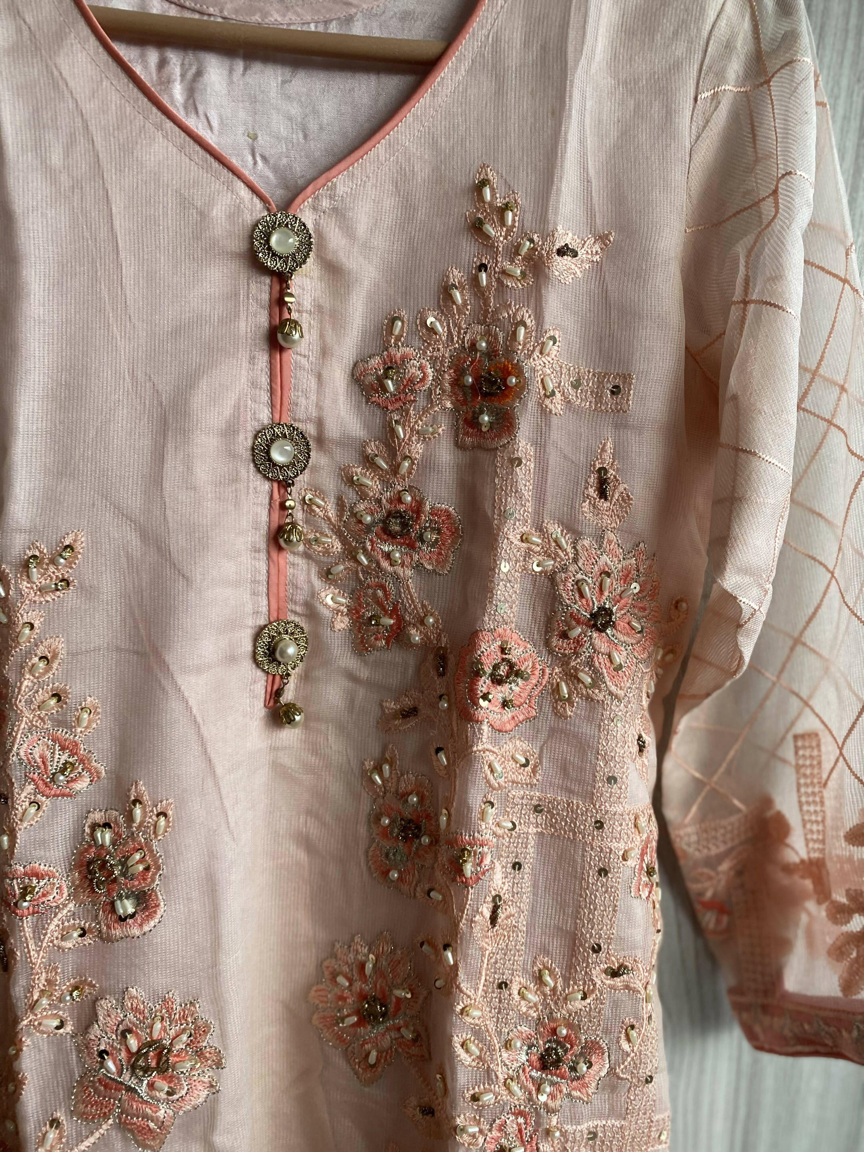 Beautiful Embroided Suit | Women Locally Made Formals | Medium | New