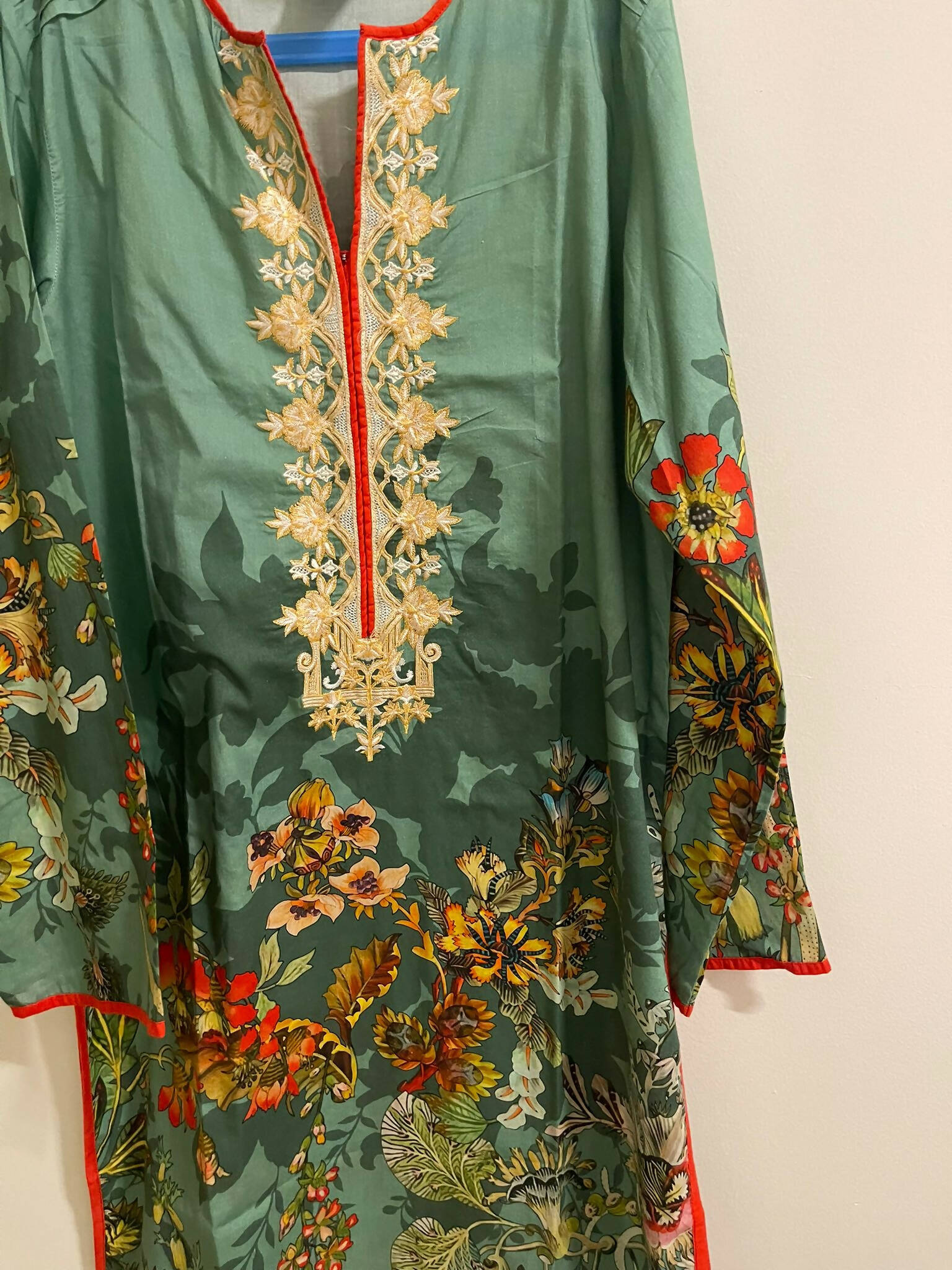 Sapphire | Green Kurta | Women Branded Kurta | Medium | Preloved