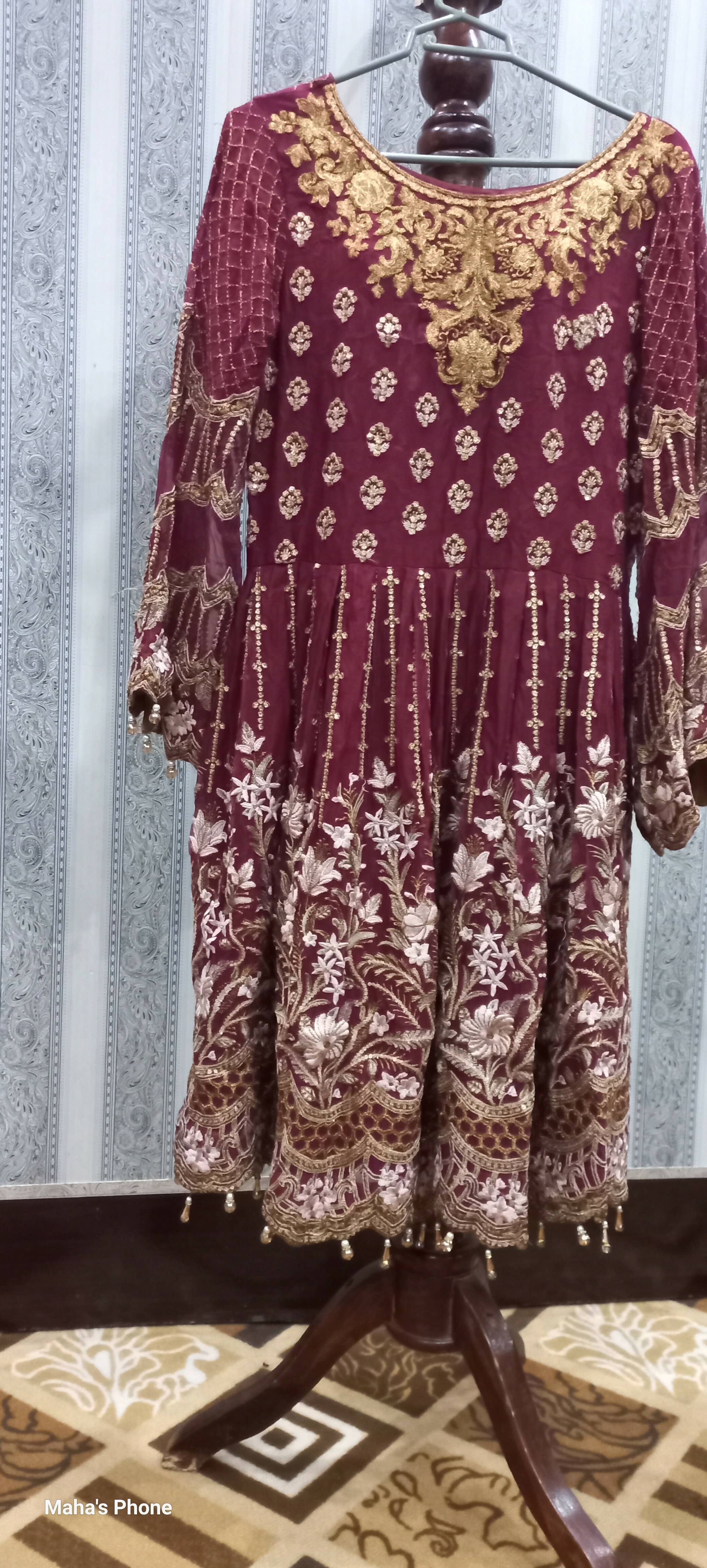 Elegant Maroon Dress | Four Piece Dress | Ghararas, Shararas & Lehangas | Medium | Preloved