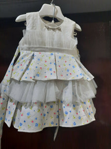 White formal frock for girls (Size: M )| Girls Skirt & dresses | New