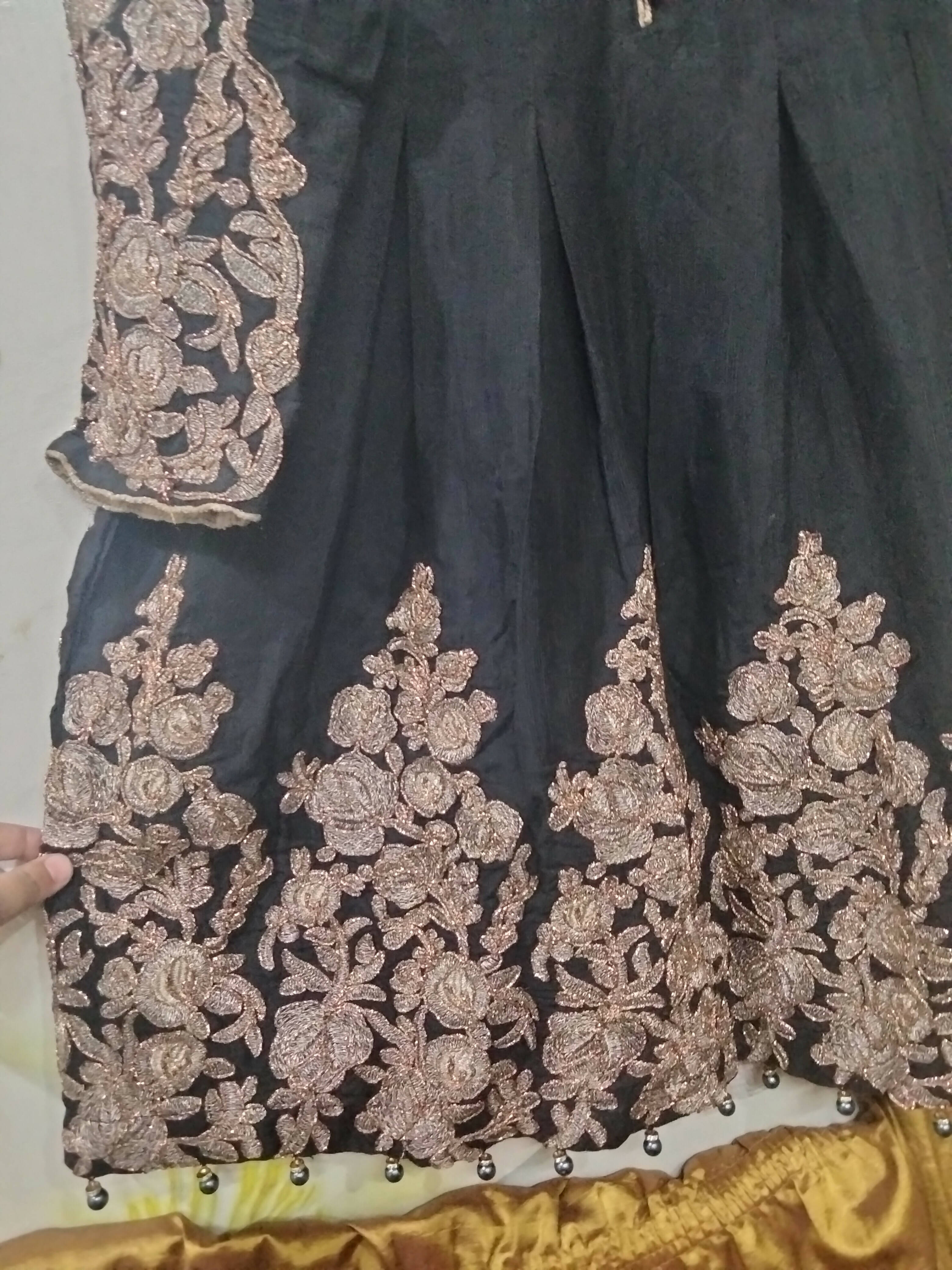 Shah Posh | black frock, capri, dupatta | Women Formals | Worn Once