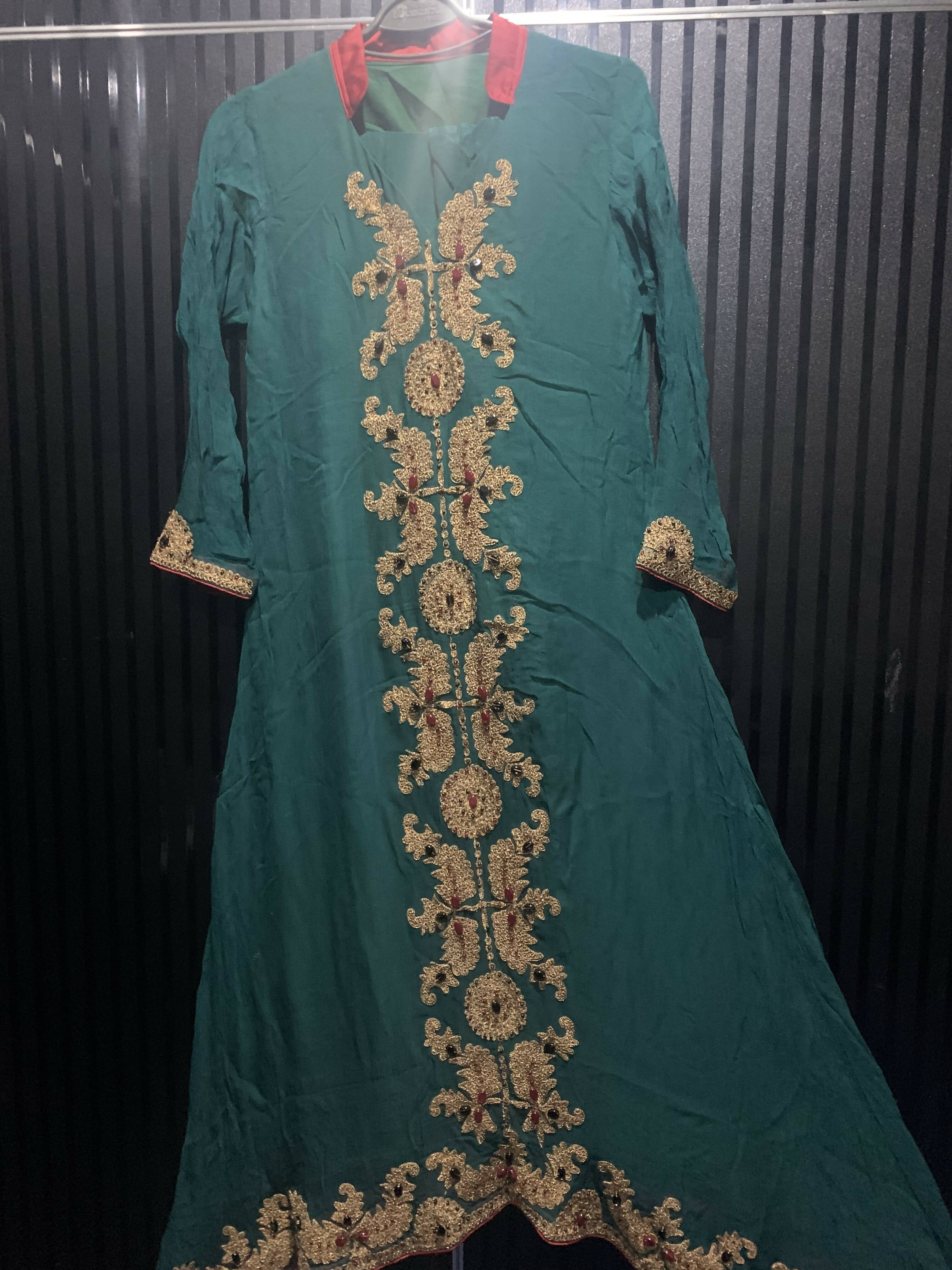 Agha Noor | Green Long Maxi (size: L) | Women Frocks & Maxis | Worn Once.