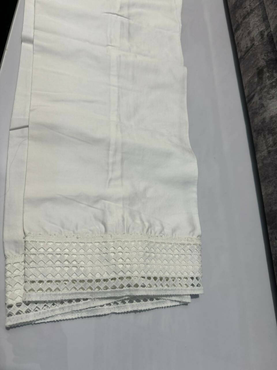 Culotte with Lace | Women Bottoms & Pants | Medium | Preloved