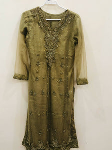 Net embroided Suit | Women Locally Made Formals | Medium | Preloved