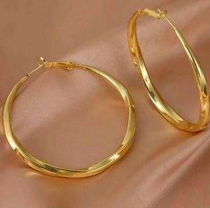 SHEIN | Simple twisted hoop earrings | Women Jewelry | Brand New