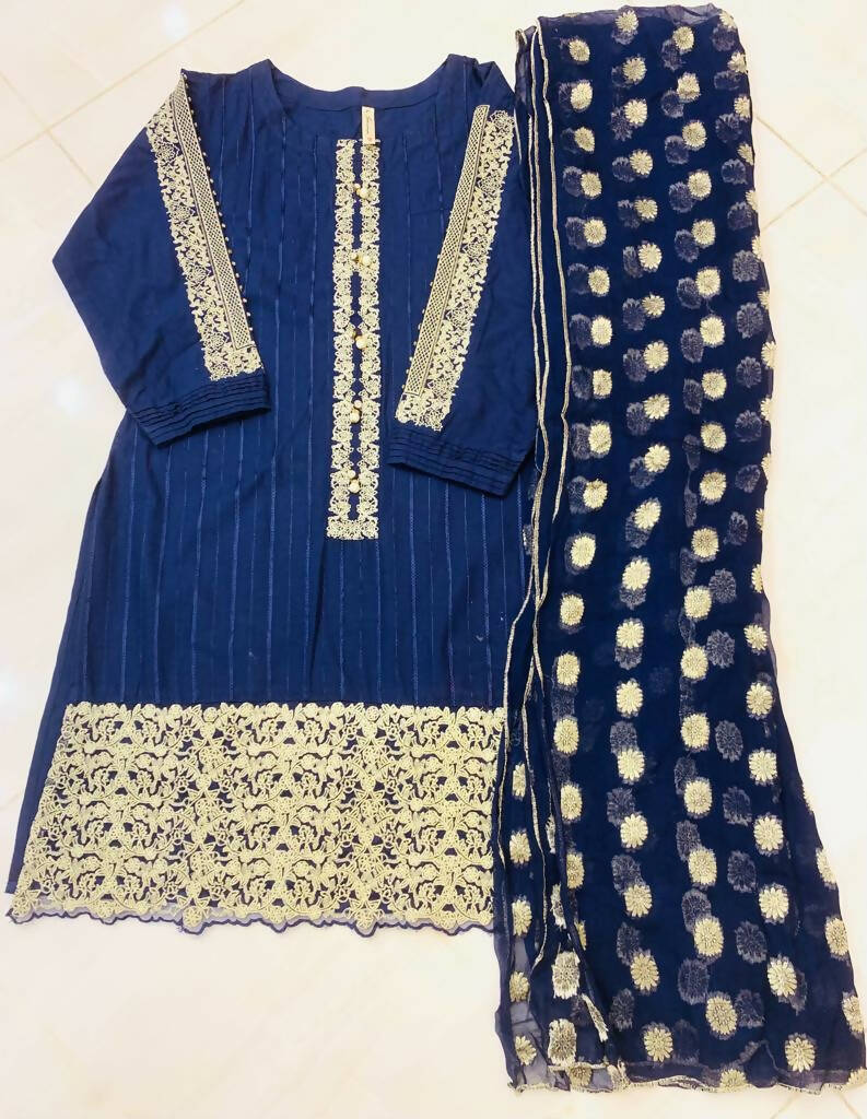 Blue Embroidered Kurta with Duppata | Women Locally Made Kurta | Medium | Preloved