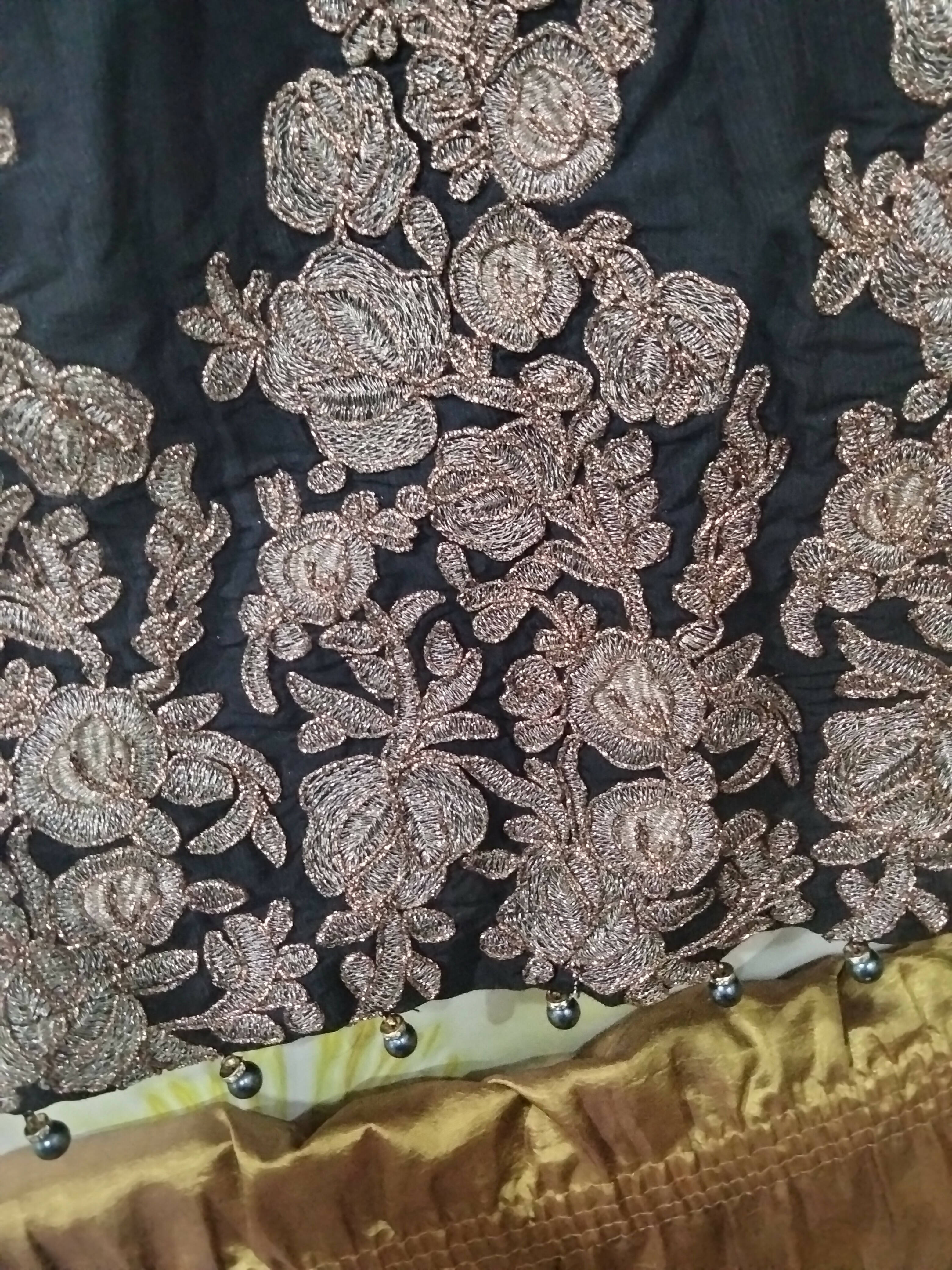 Shah Posh | black frock, capri, dupatta | Women Formals | Worn Once