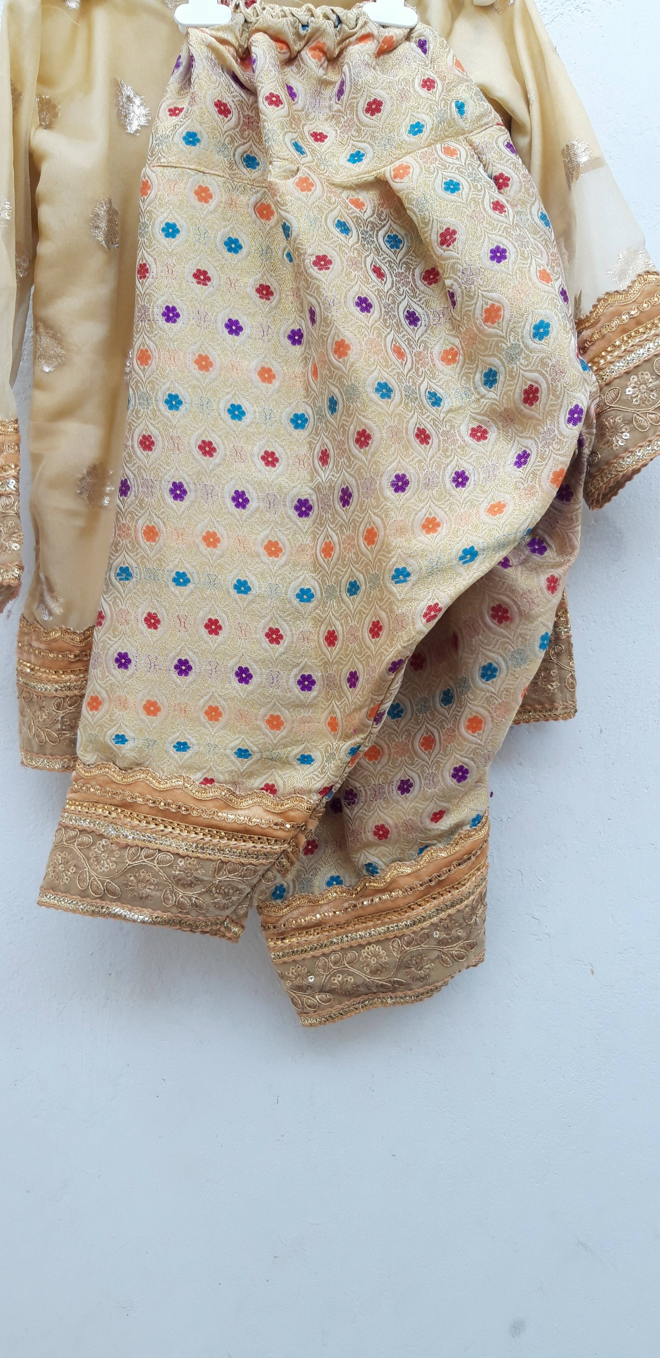 Golden Dotted Print Shalwar Kameez (Size: XS) | Girls Shalwar Kameez | New