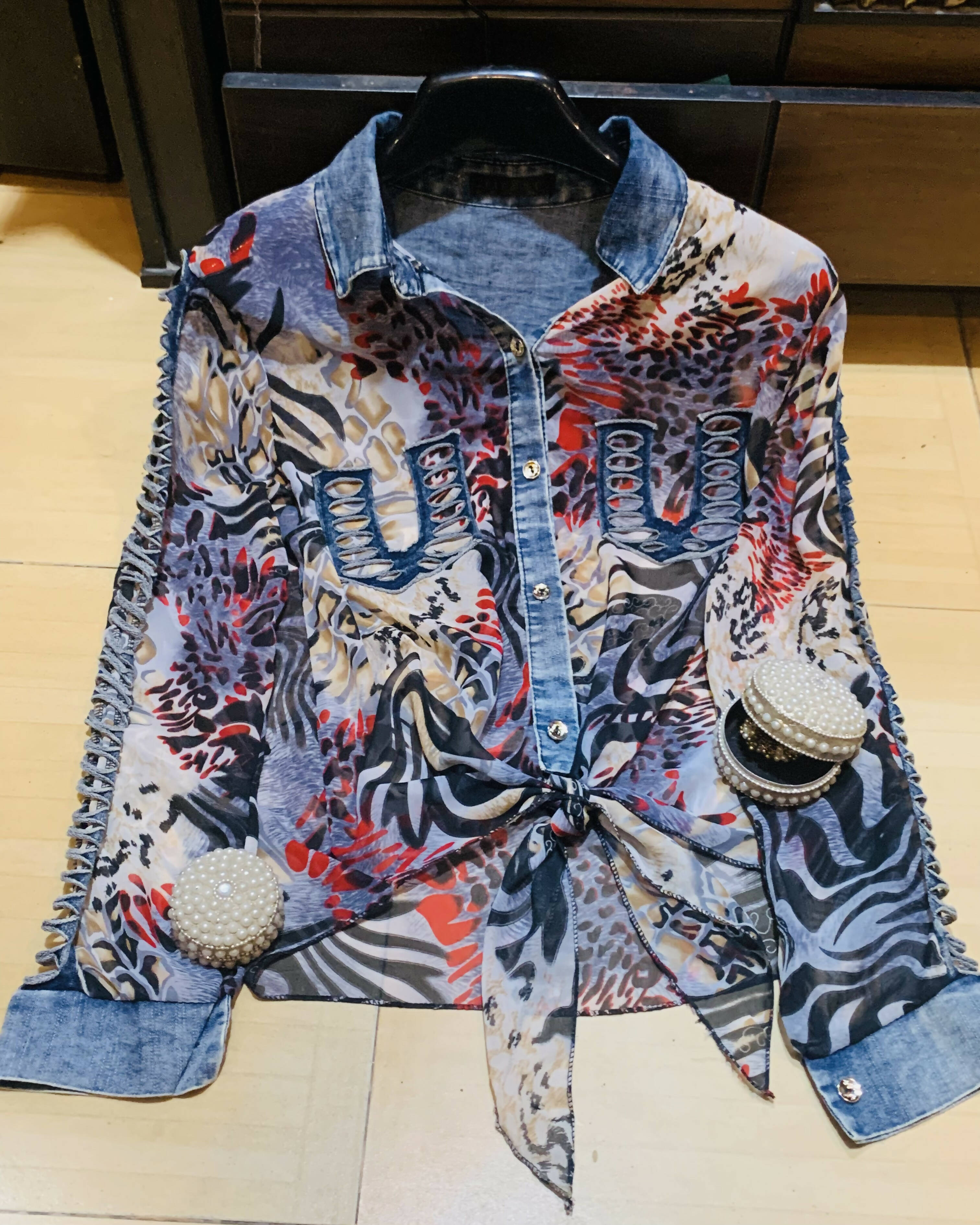 Denim | Printed Shirt | Women Tops & Shirts | Medium | Preloved