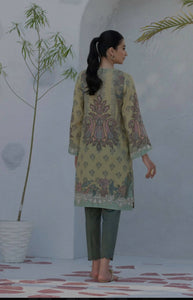 Sapphire | Women Branded Kurta | Small | Worn Once