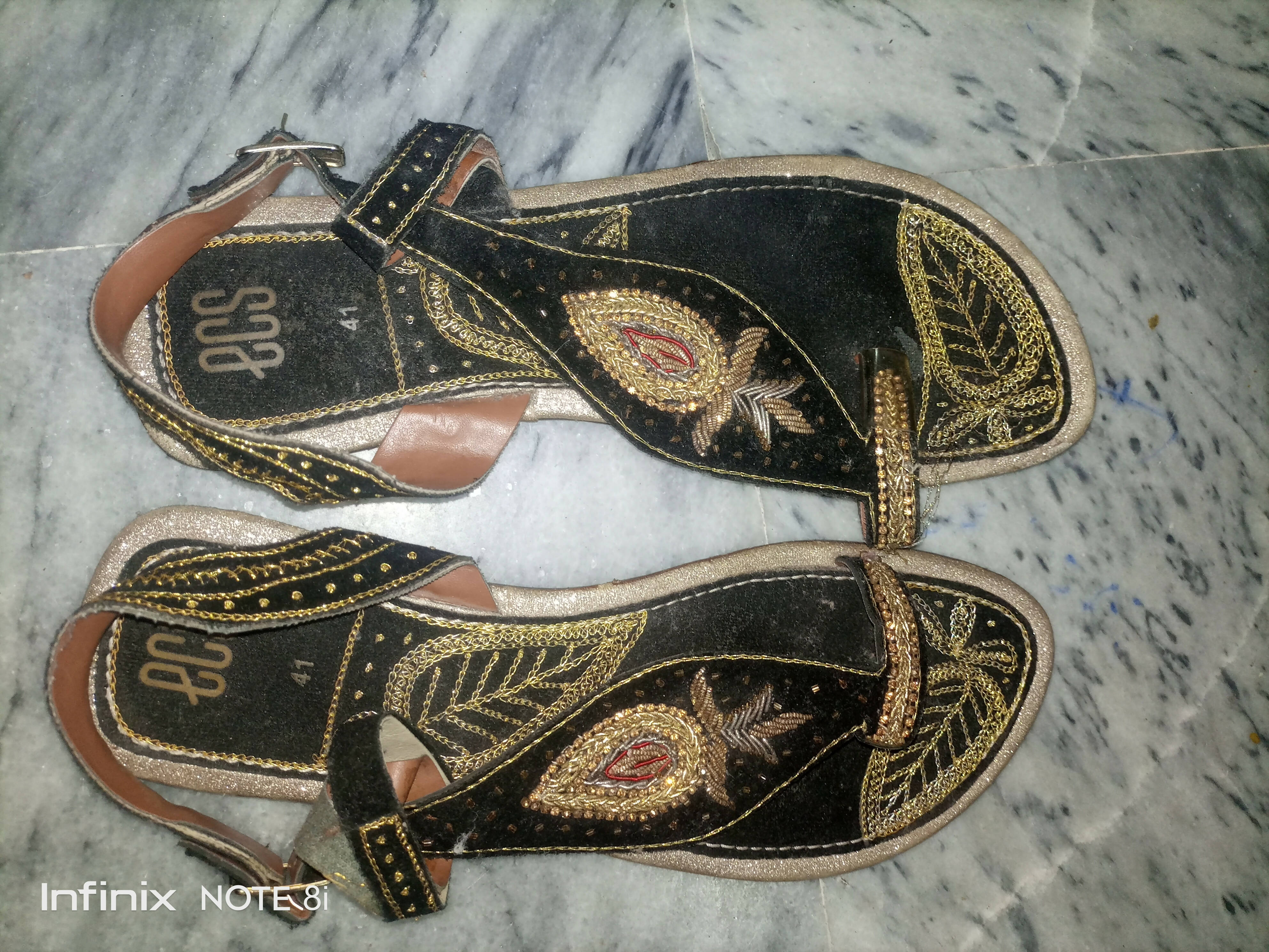 Ehsan Shoes | Fancy sandals | Women Shoes | Size: 41 | Preloved