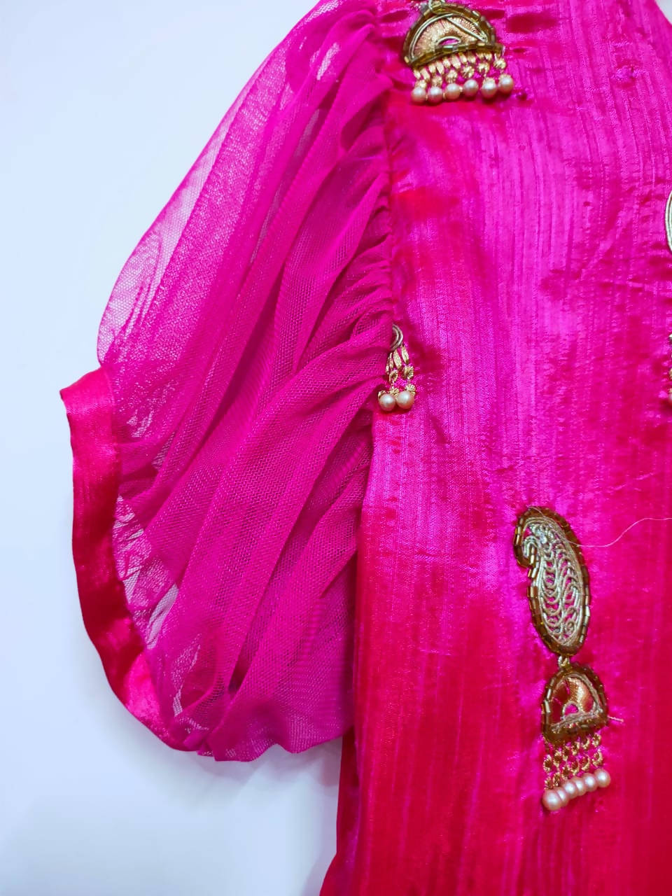 Pink 3Pc suit embroidered Shirt with Net Dupatta & Palazzo Trousers |Medium| Women Formals | Preloved