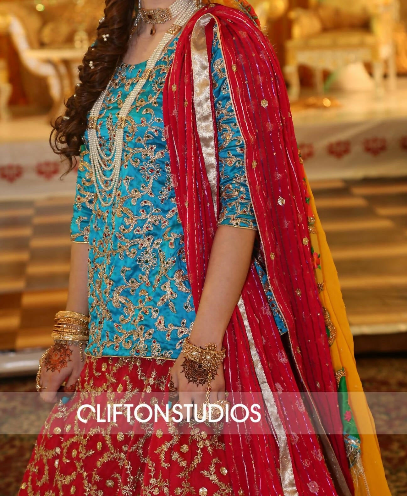 Bridal Mehandi Heavy Embroided Suit | Women Bridals | Small | Worn Once