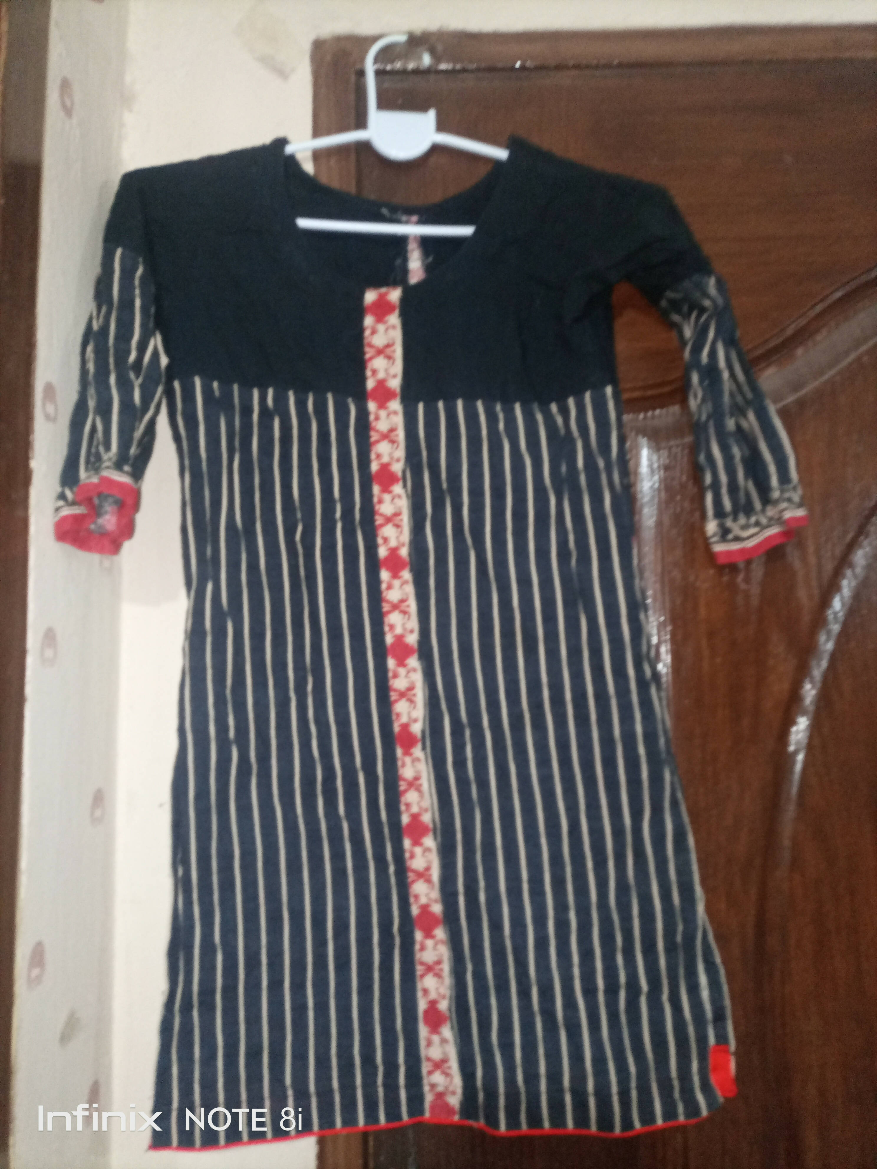 Khaddar kurta for Girls (Size: S ) | Women Kurta | Worn Once