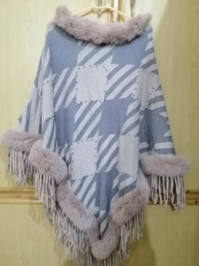 Grey-pink poncho (size: M) | Women Sweaters & Jackets | Brand New